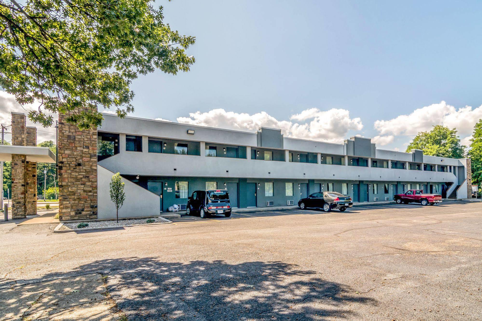 Rodeway Inn Portage Buitenkant foto