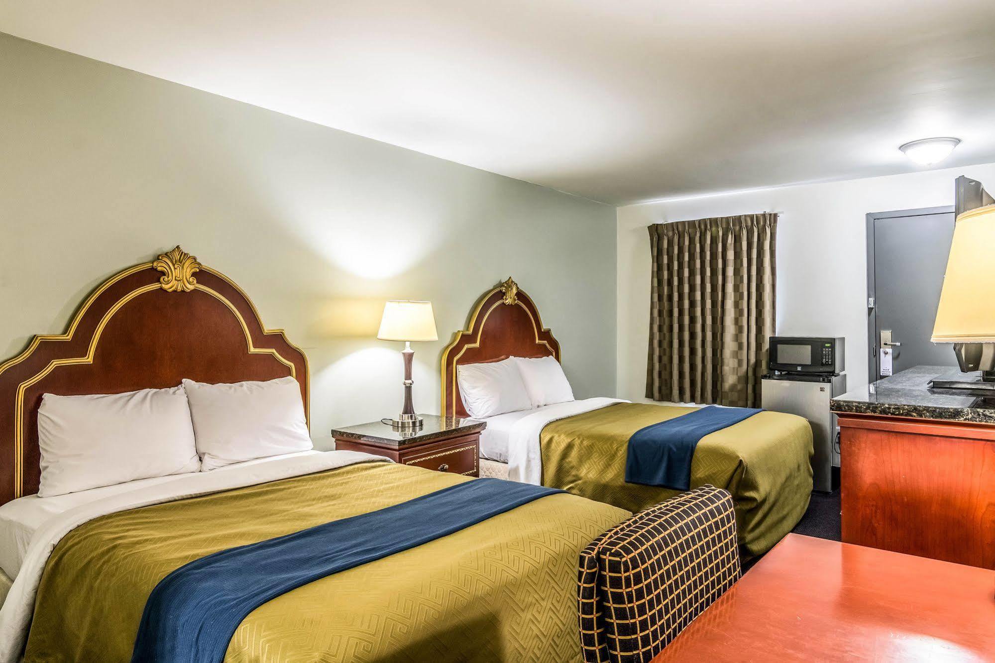 Rodeway Inn Portage Buitenkant foto
